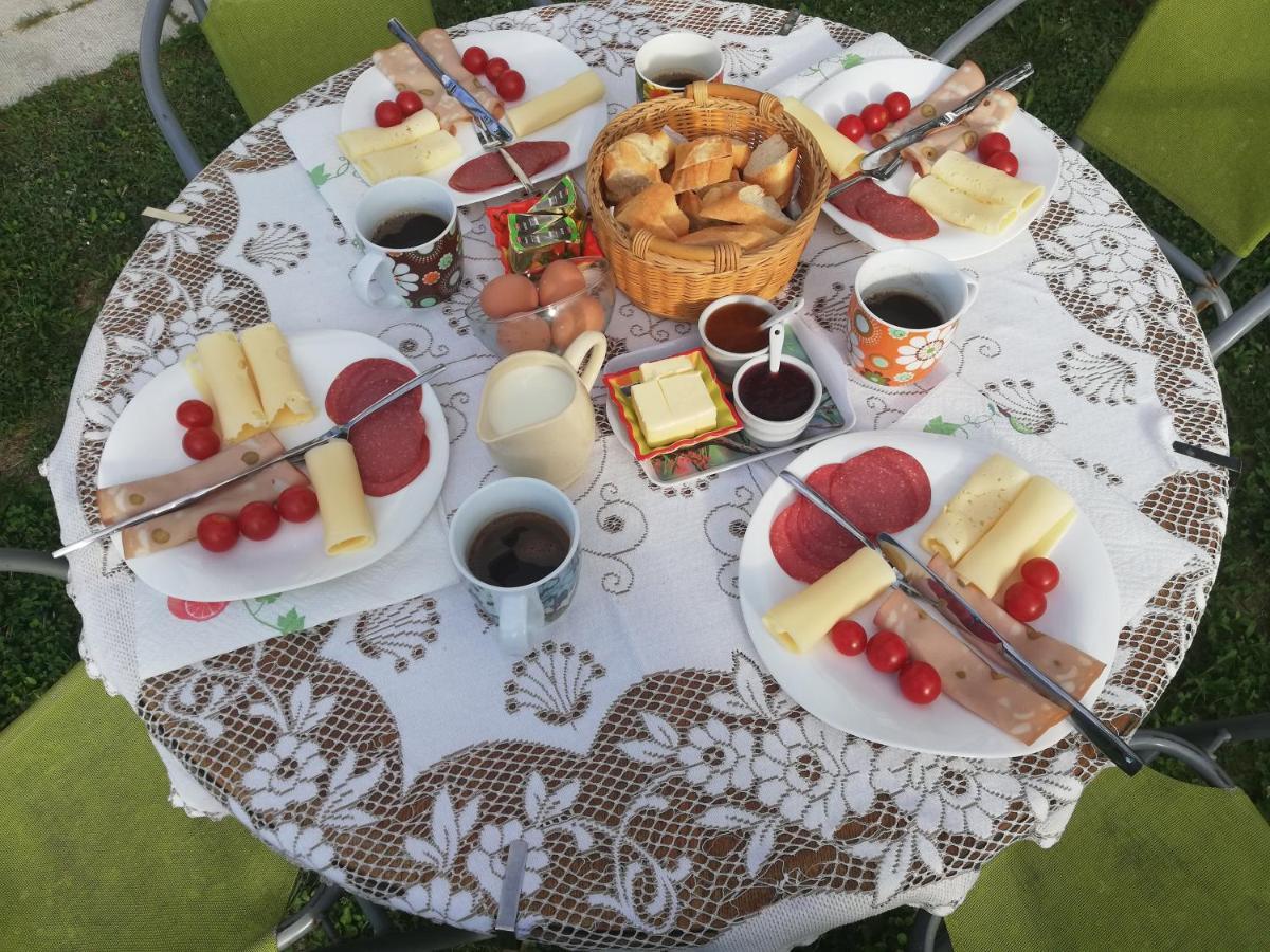 Peaceful View Apartment Копер Екстер'єр фото
