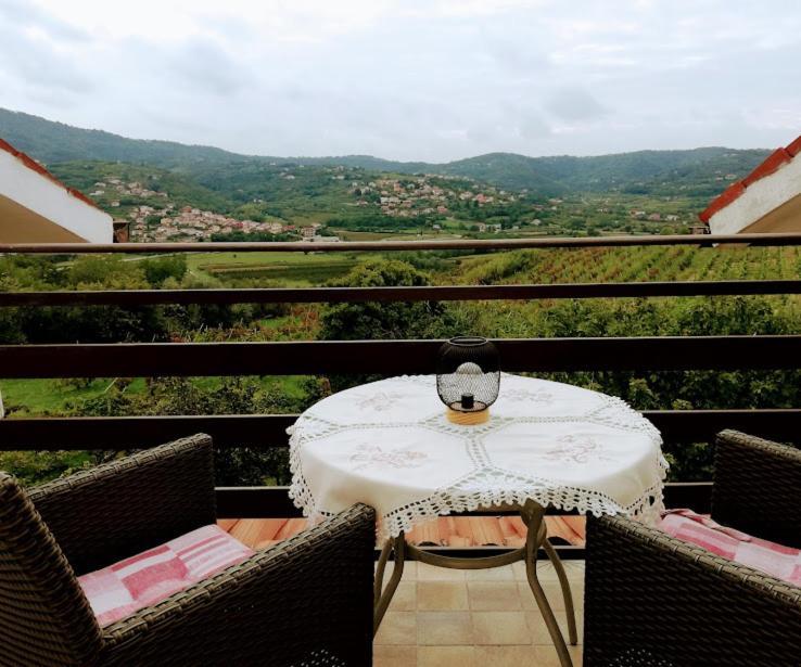 Peaceful View Apartment Копер Екстер'єр фото